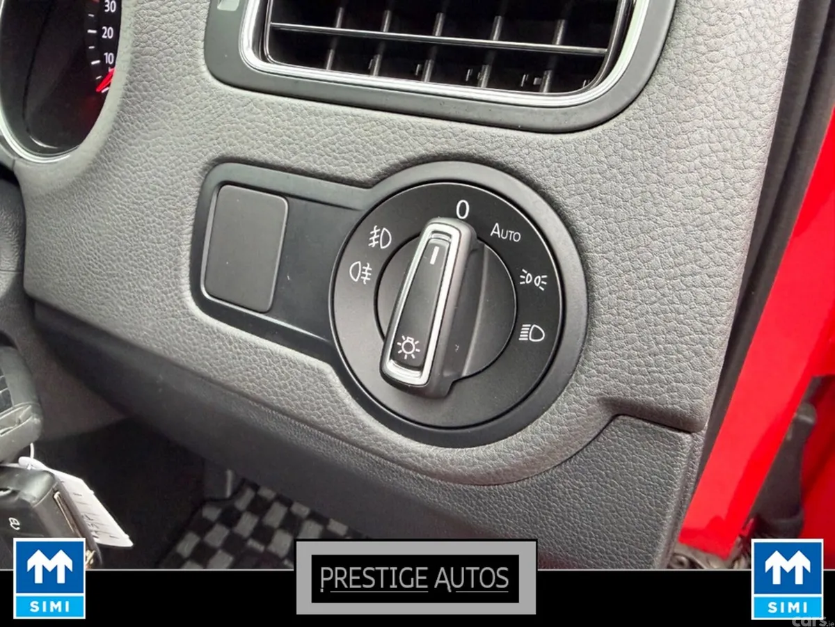 Volkswagen Polo Hatchback, Petrol, 2017, Red