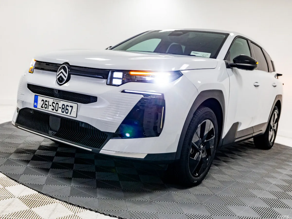 Citroen C5 Aircross SUV, Petrol Hybrid, 2026, White