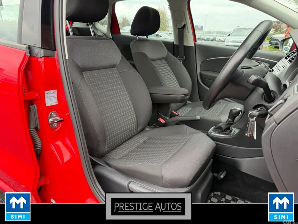 Volkswagen Polo Hatchback, Petrol, 2017, Red