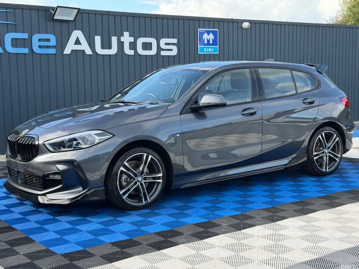 BMW 1-Series Hatchback, Diesel, 2021, Grey