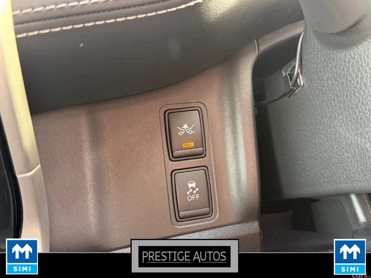 Nissan Serena MPV, Petrol Hybrid, 2018, Silver