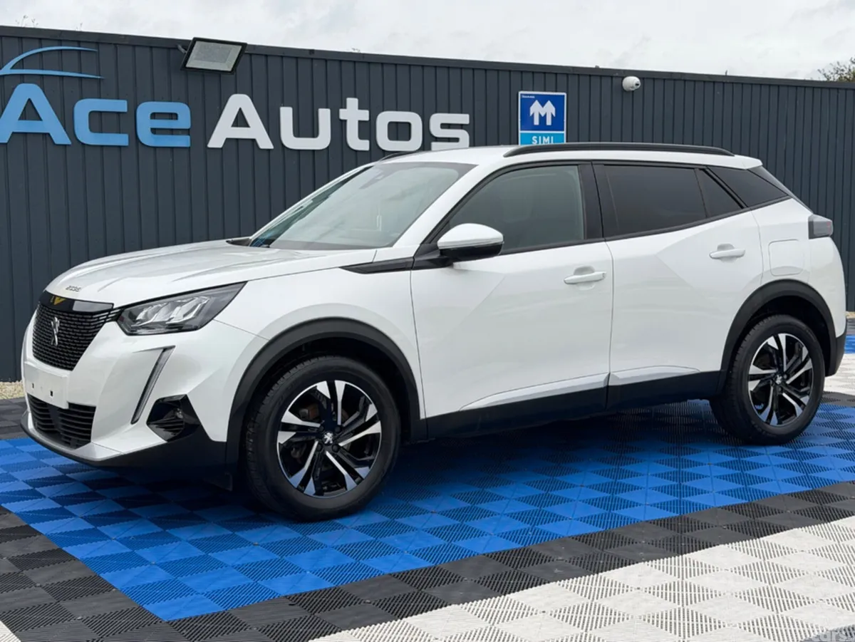 Peugeot 2008 SUV, Petrol, 2021, White