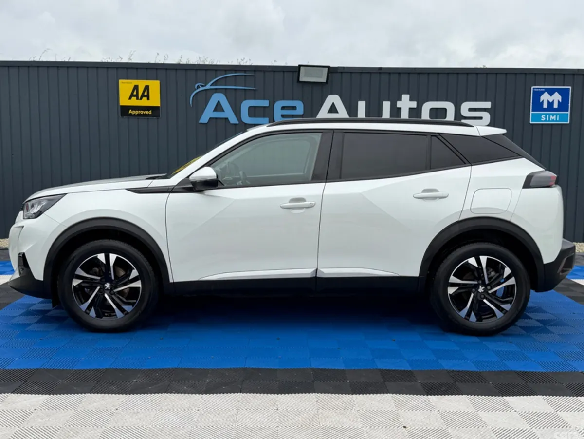 Peugeot 2008 SUV, Petrol, 2021, White