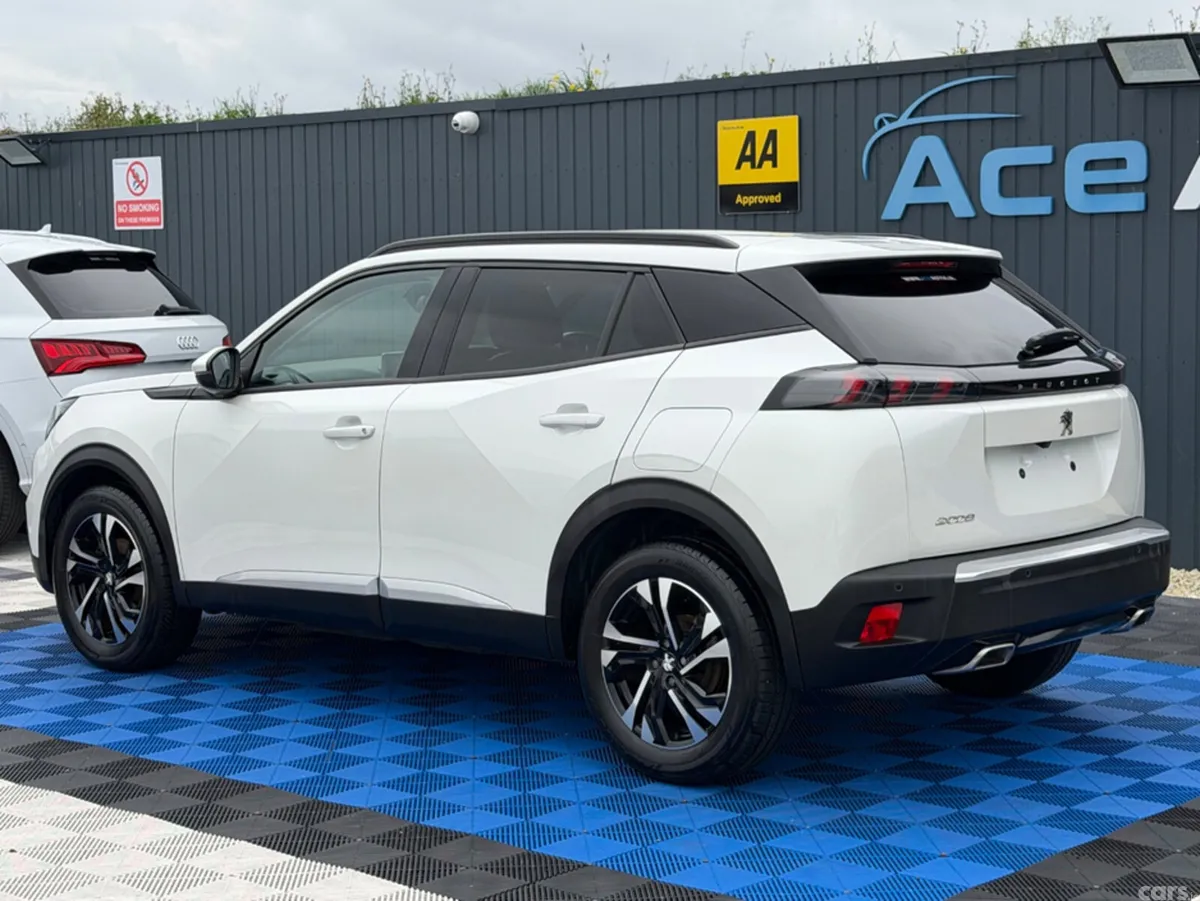 Peugeot 2008 SUV, Petrol, 2021, White