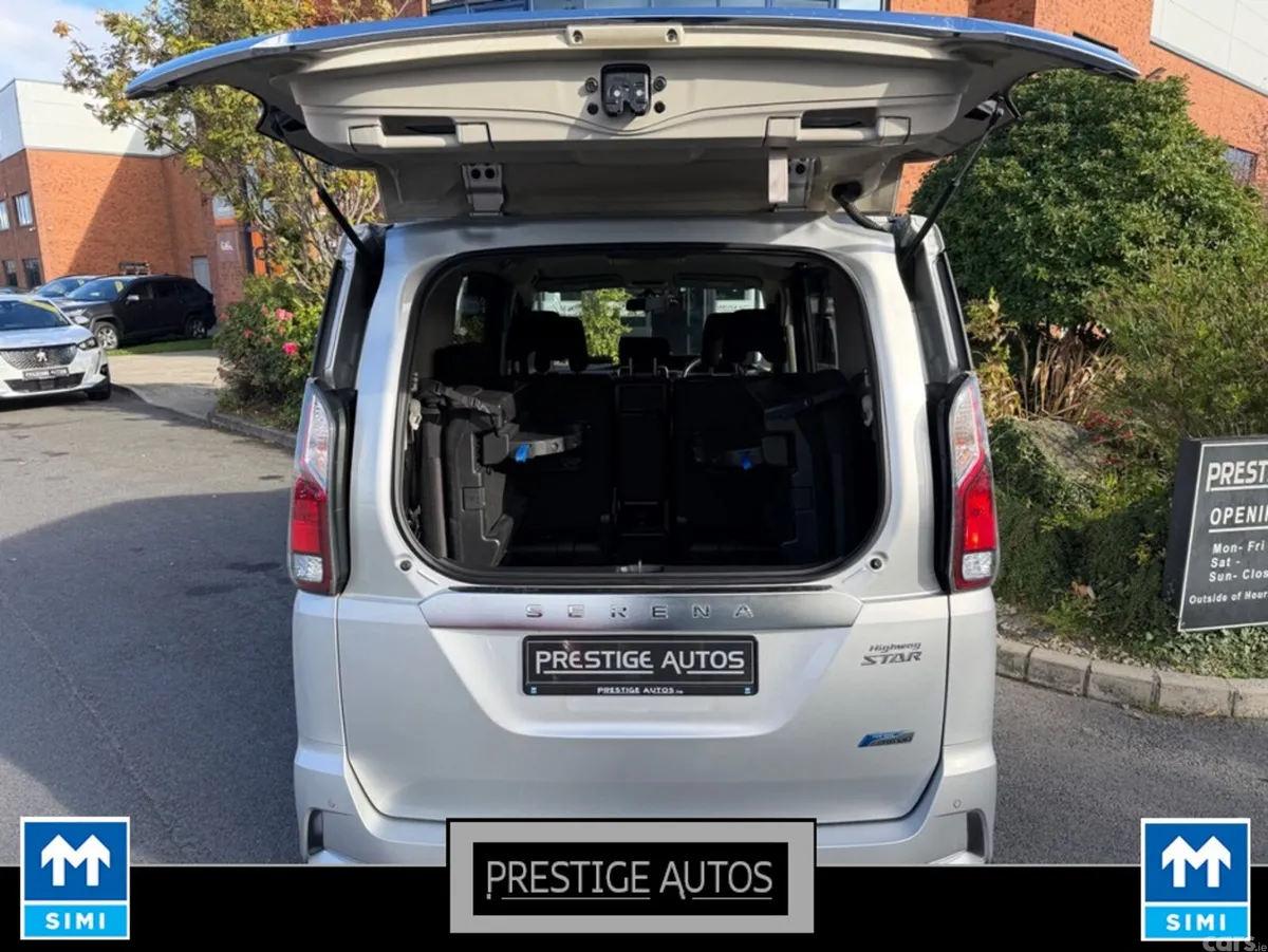 Nissan Serena MPV, Petrol Hybrid, 2018, Silver
