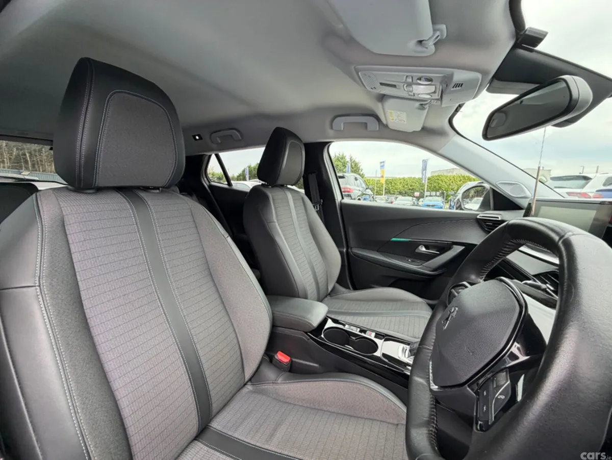 Peugeot 2008 SUV, Petrol, 2021, White