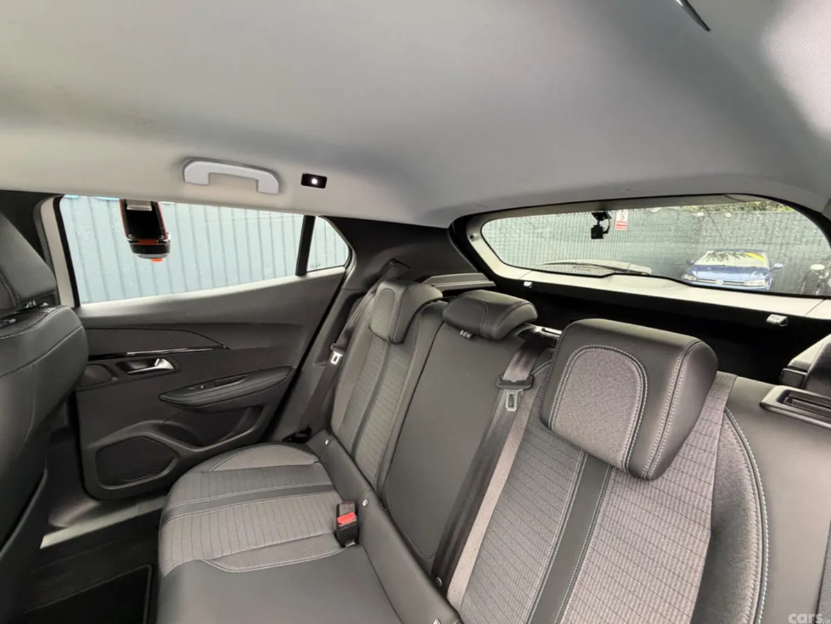 Peugeot 2008 SUV, Petrol, 2021, White