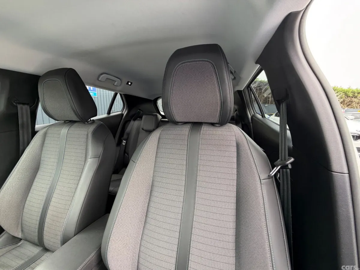 Peugeot 2008 SUV, Petrol, 2021, White