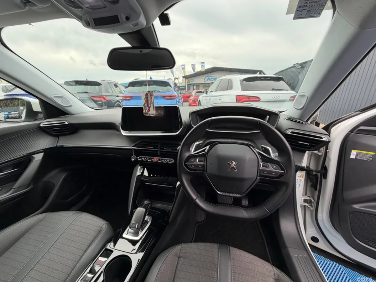 Peugeot 2008 SUV, Petrol, 2021, White