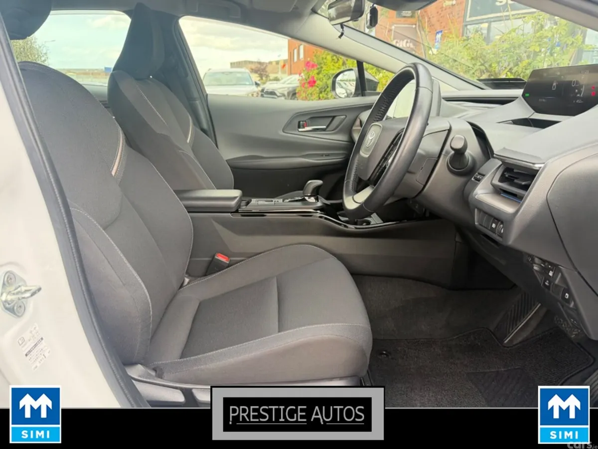 Toyota Prius Saloon, Petrol Hybrid, 2023, White