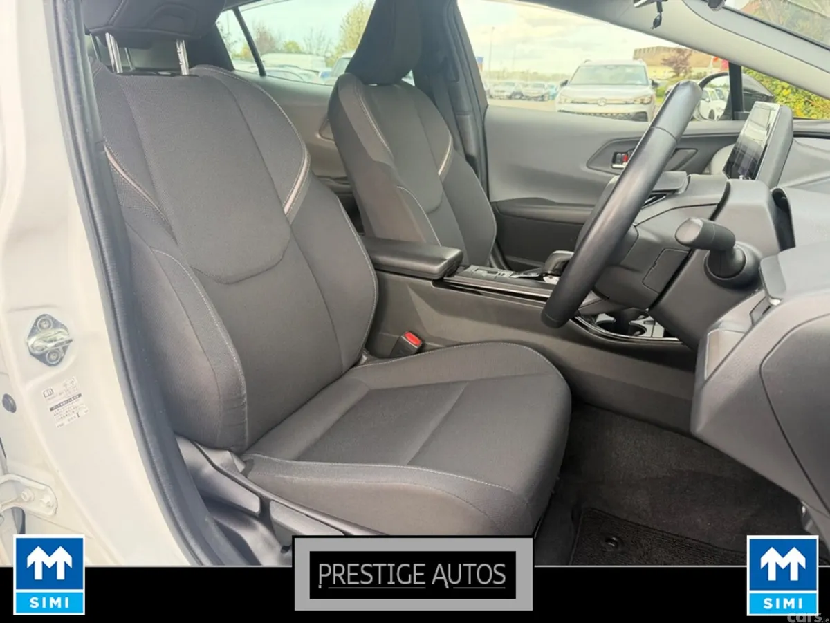 Toyota Prius Saloon, Petrol Hybrid, 2023, White