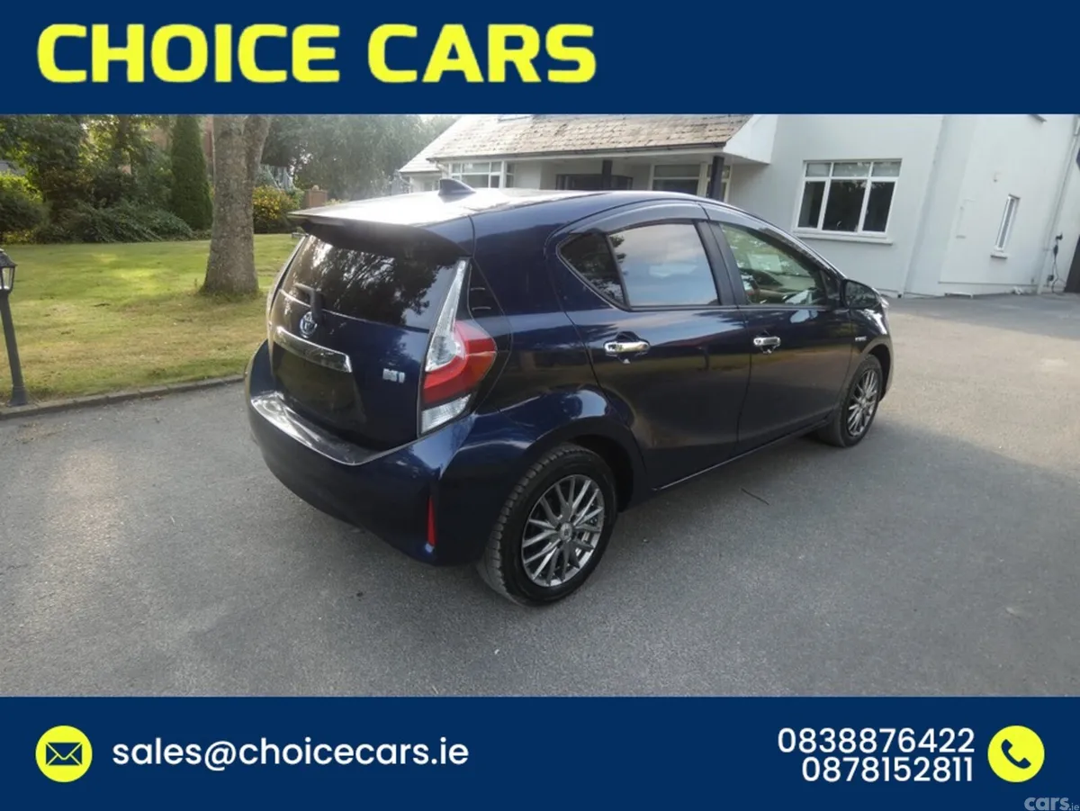 Toyota Aqua 1.5 AUTO HYBRID ANDROID AUTO, Lusk