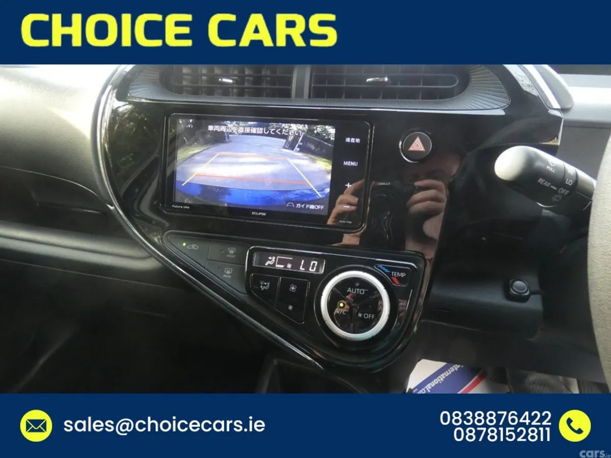 Toyota Aqua 1.5 AUTO HYBRID ANDROID AUTO, Lusk