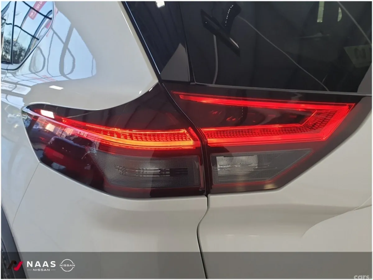 Nissan X-Trail MPV, Petrol Hybrid, 2027, Grey