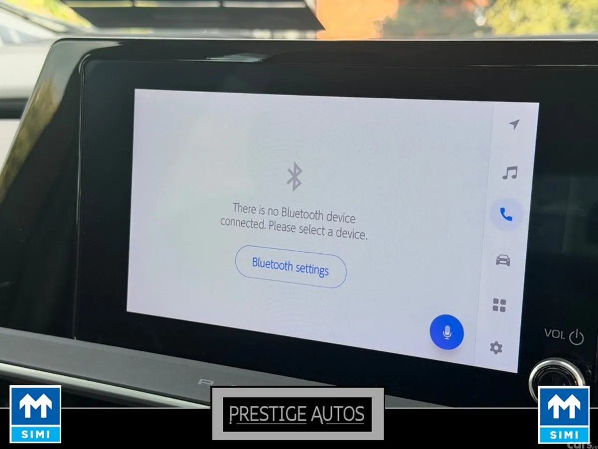 Toyota Prius Saloon, Petrol Hybrid, 2023, White