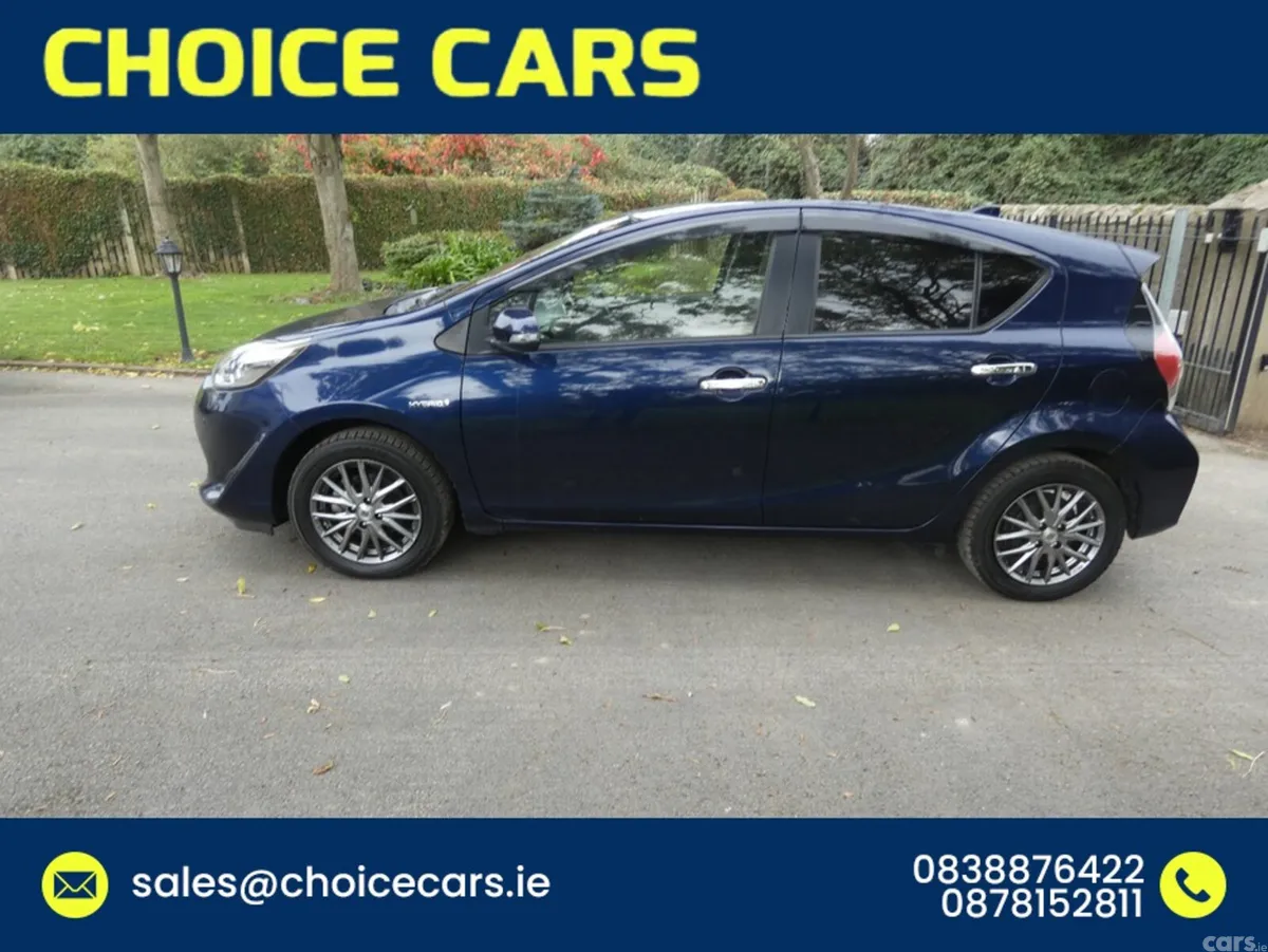 Toyota Aqua 1.5 AUTO HYBRID ANDROID AUTO, Lusk