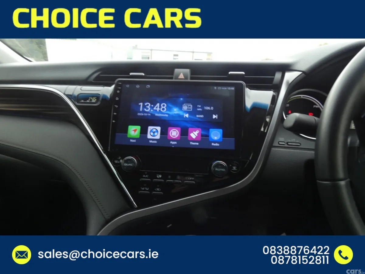 Toyota Camry Hatchback, Petrol Hybrid, 2018, Gold