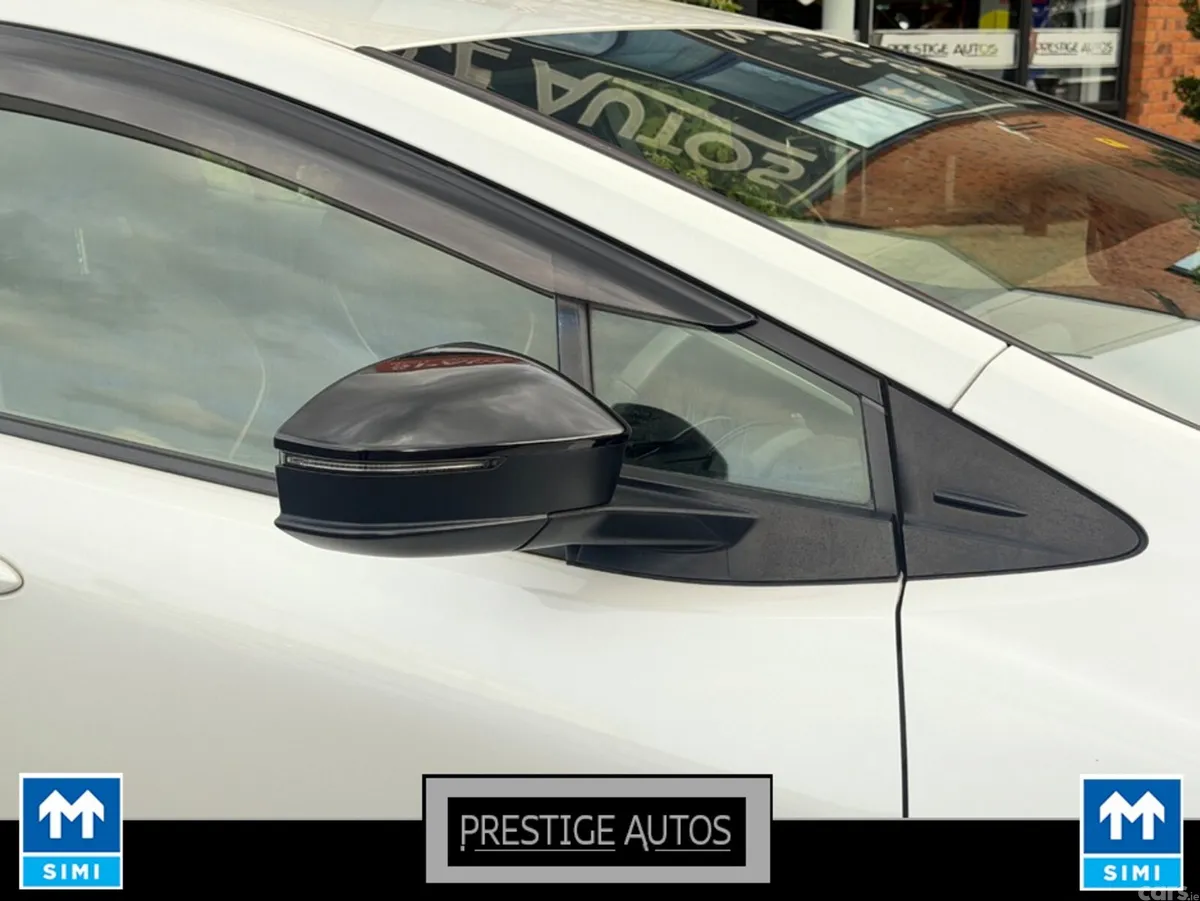 Toyota Prius Saloon, Petrol Hybrid, 2023, White