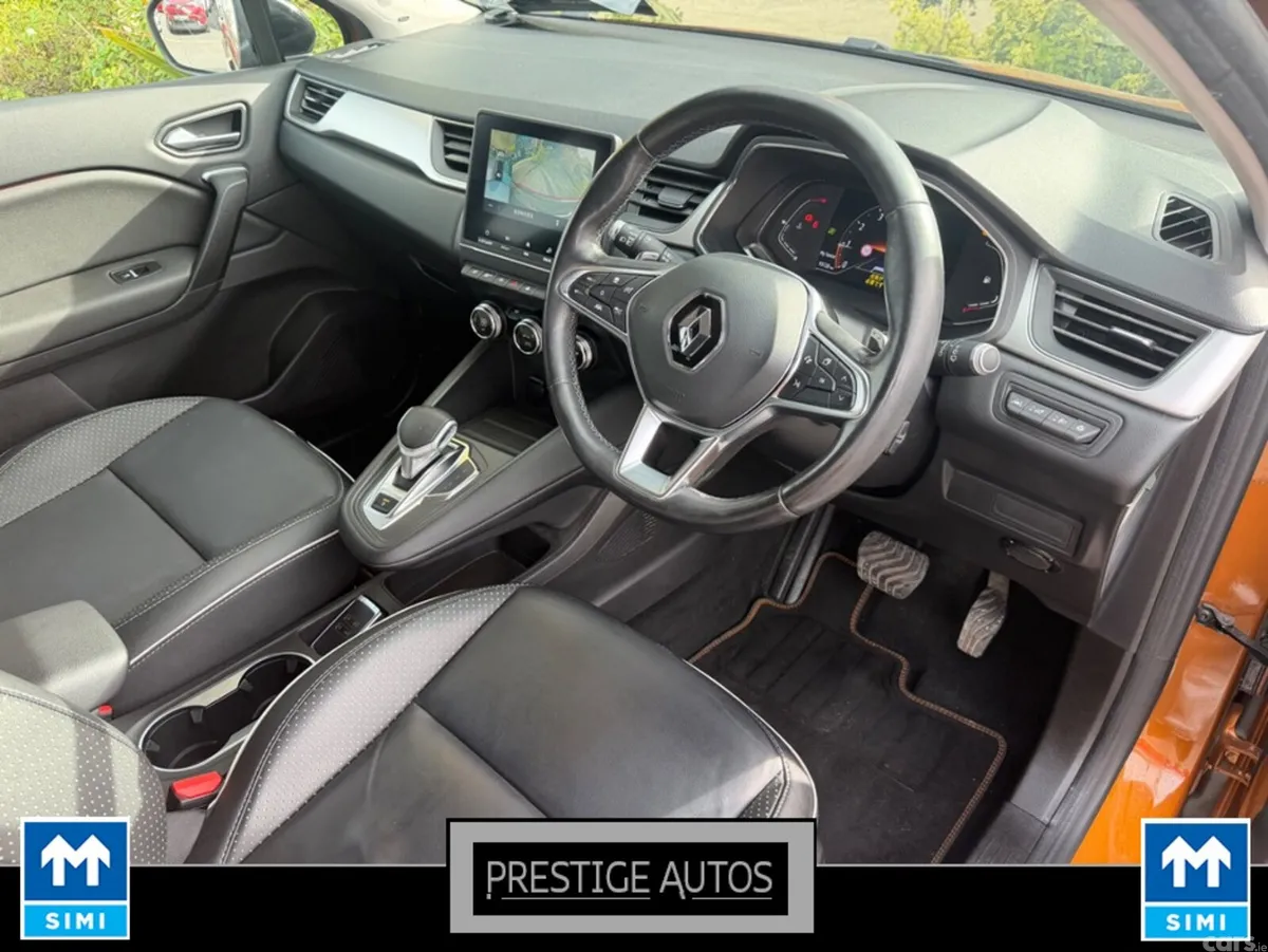 Renault Captur Hatchback, Petrol, 2021, Orange
