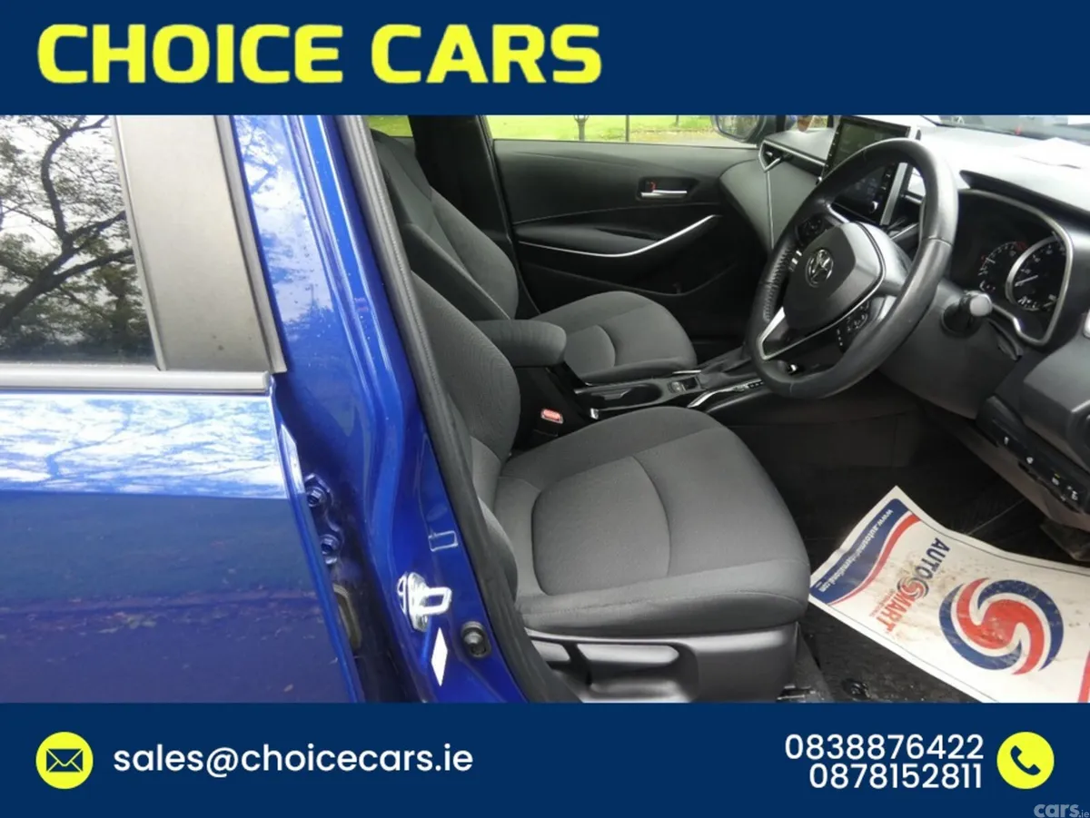 Toyota Corolla Estate, Petrol Hybrid, 2021, Blue