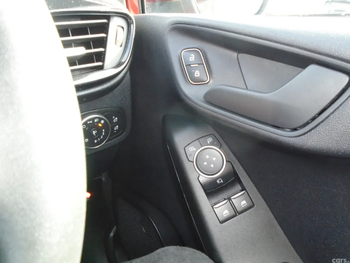 Ford Fiesta Hatchback, Petrol, 2021, Red