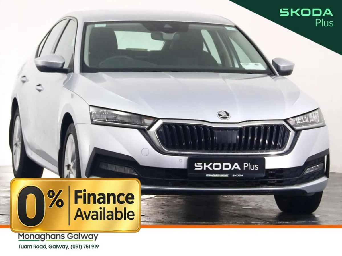 Skoda Octavia Hatchback, Diesel, 2024, Grey