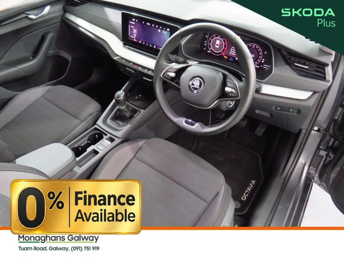 Skoda Octavia Hatchback, Diesel, 2024, Grey