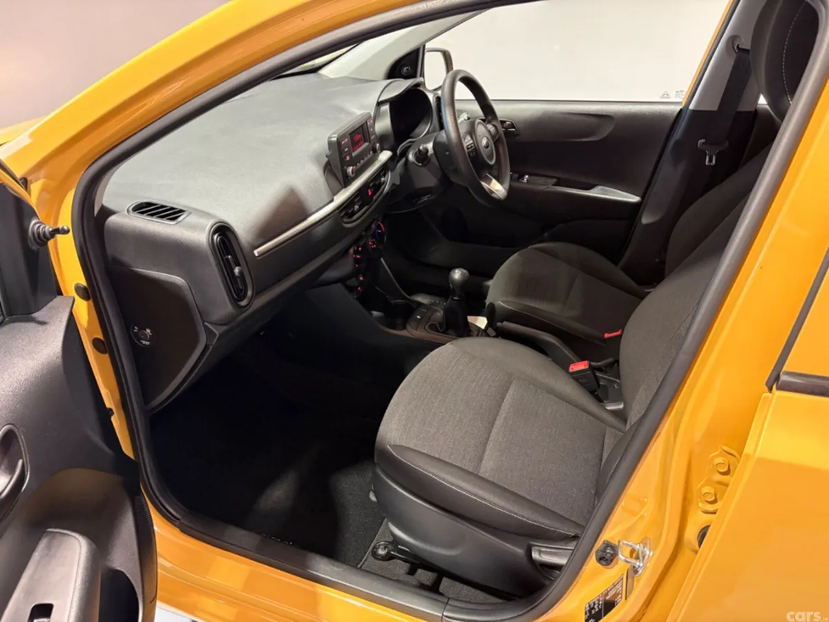 Kia Picanto Hatchback, Petrol, 2021, Yellow