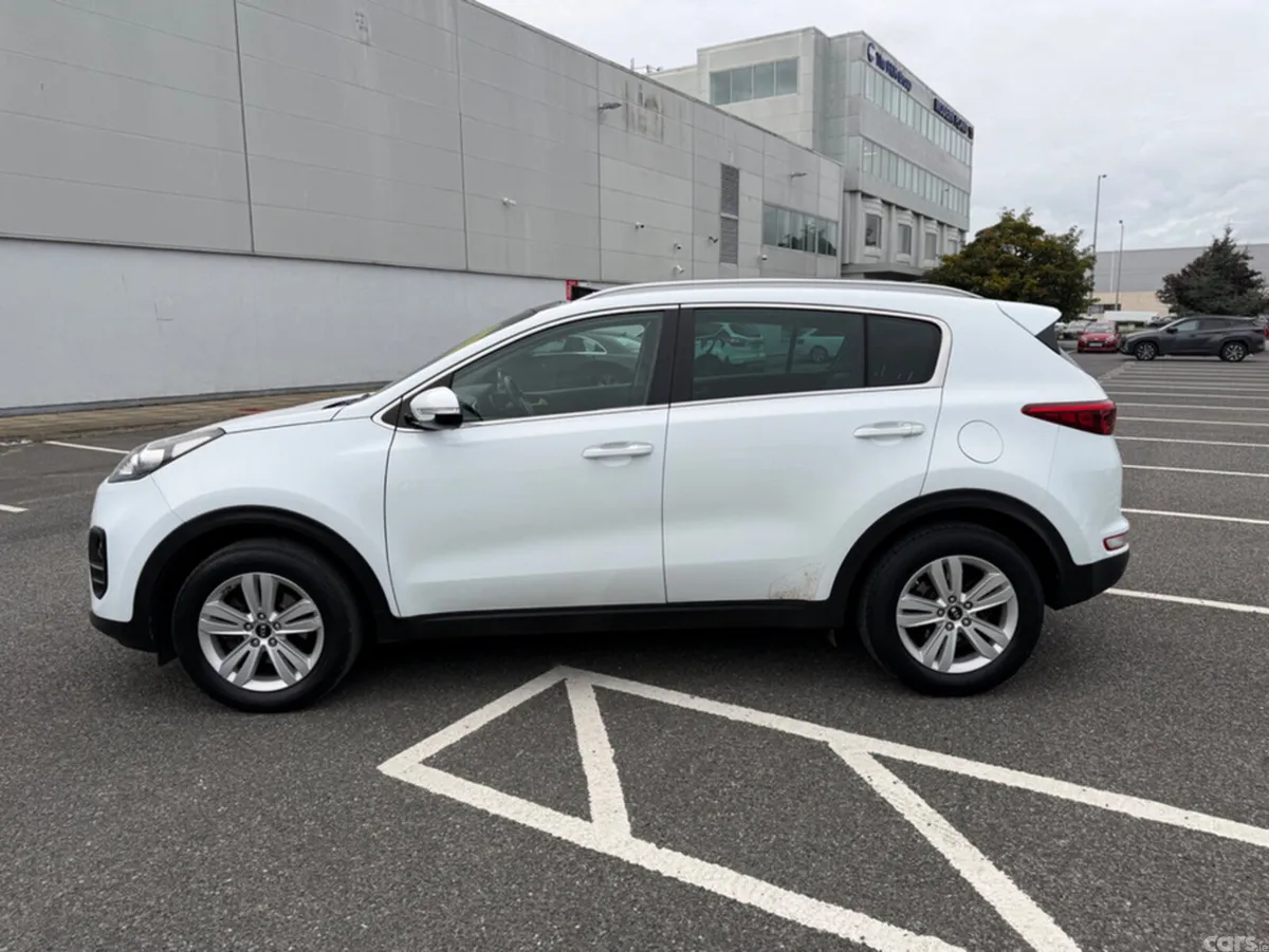 Kia Sportage MPV, Diesel, 2016, White