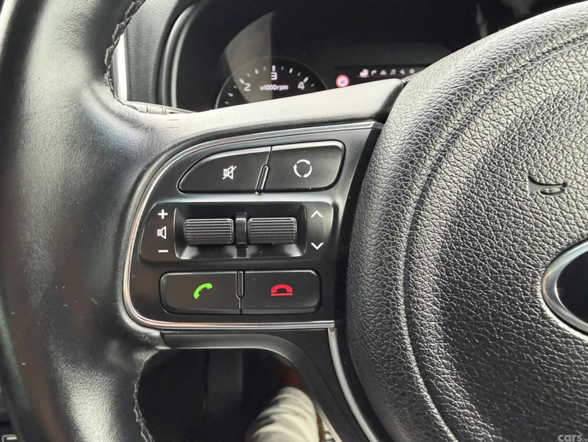 Kia Sportage MPV, Diesel, 2016, White