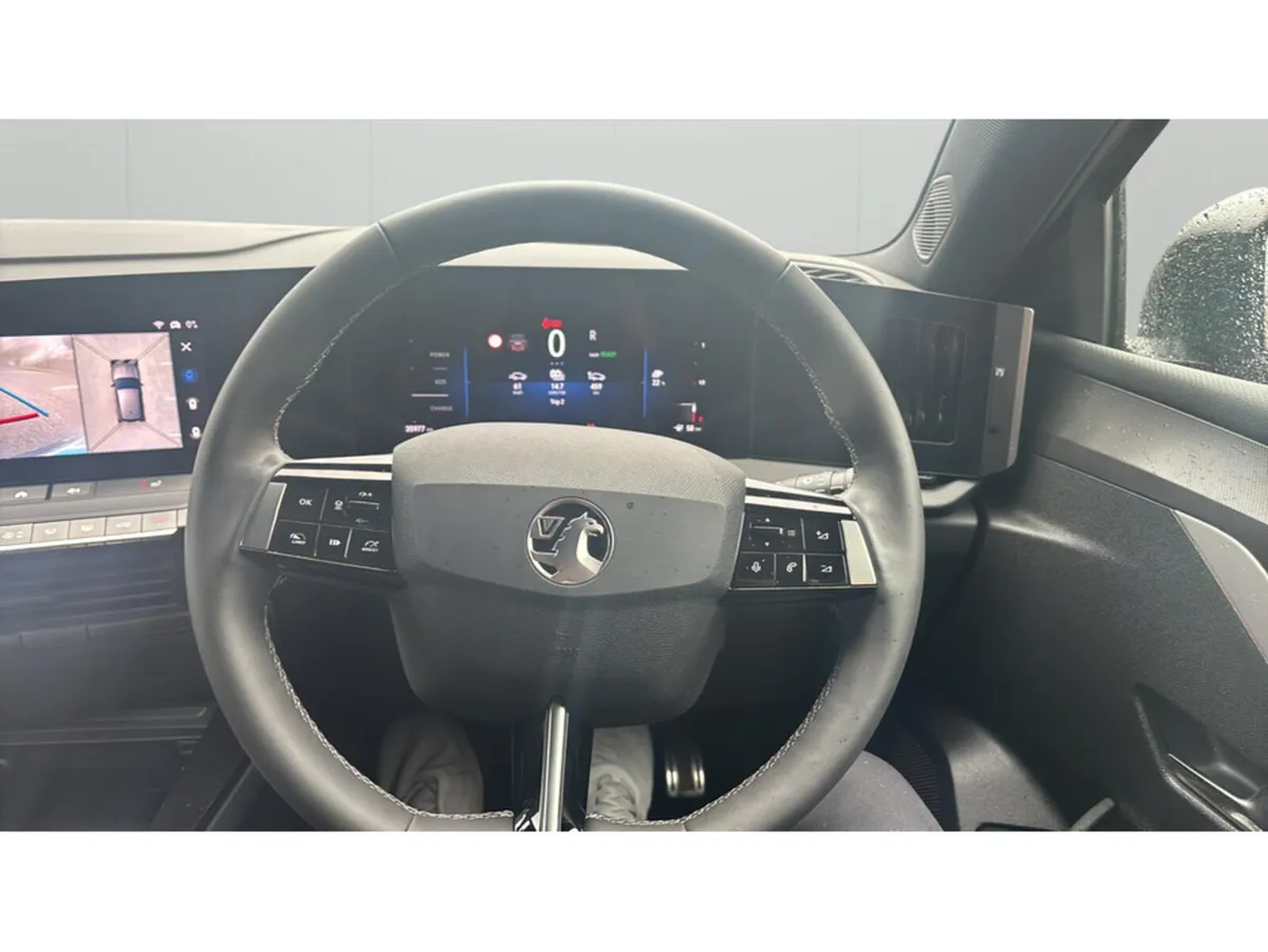 Opel Astra Hatchback, Electric, 2025, Red
