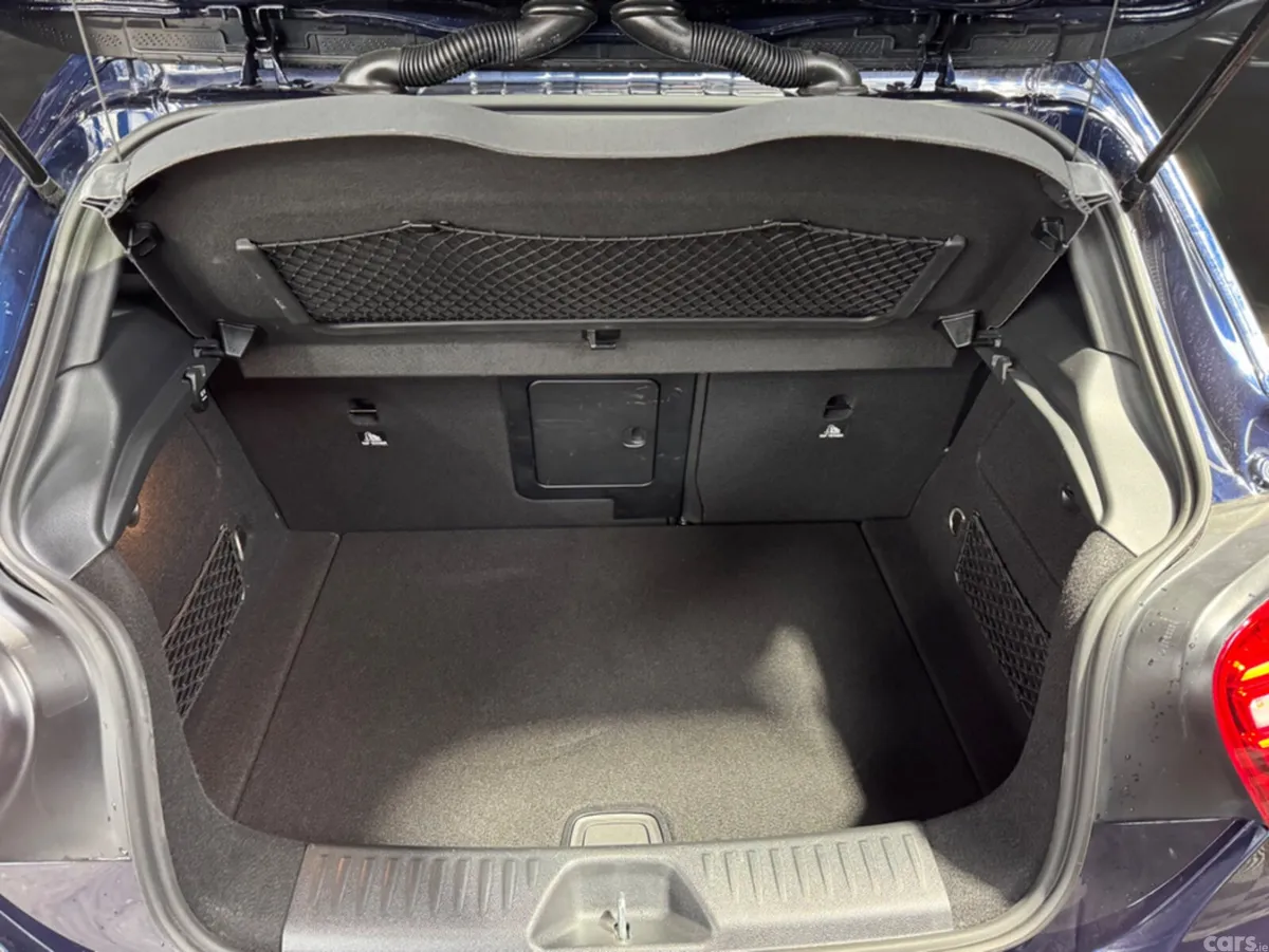 Mercedes-Benz A-Class Hatchback, Petrol, 2018, Blue