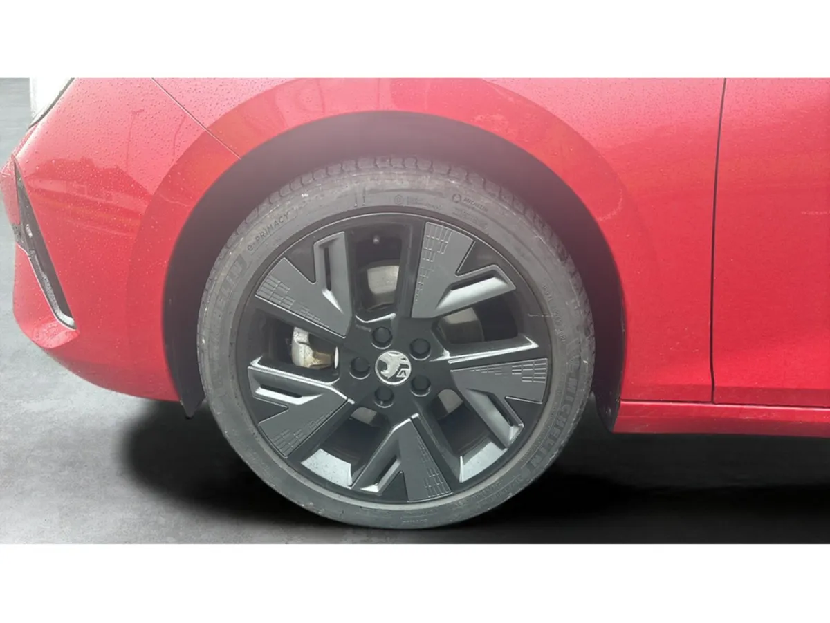 Opel Astra Hatchback, Electric, 2025, Red