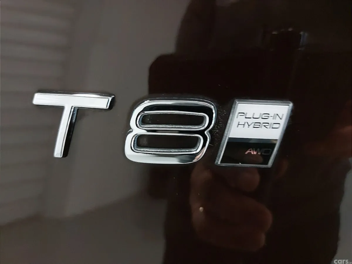 Volvo XC90 SUV, Petrol Plug-in Hybrid, 2025, Red