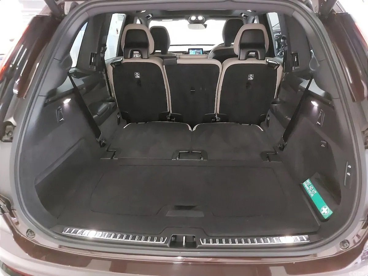Volvo XC90 SUV, Petrol Plug-in Hybrid, 2025, Red