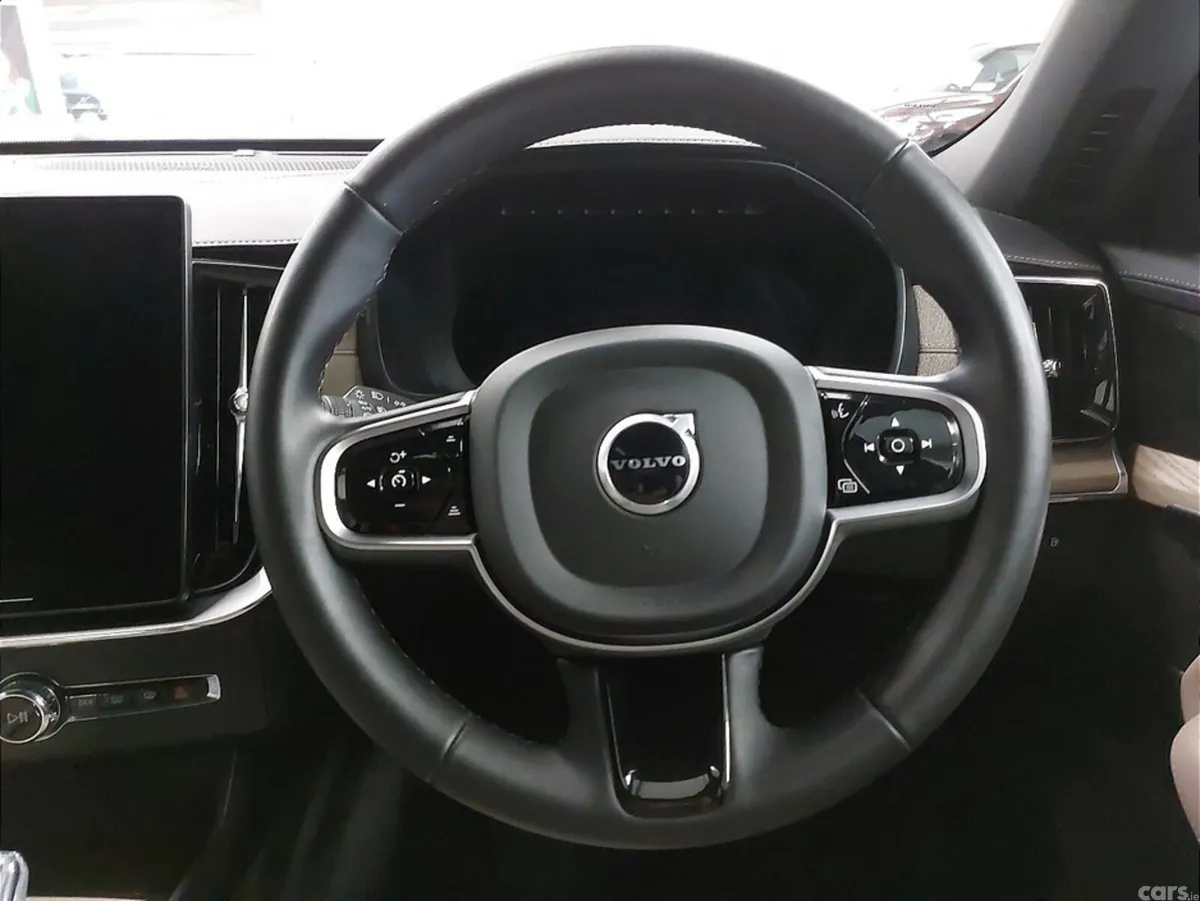 Volvo XC90 SUV, Petrol Plug-in Hybrid, 2025, Red
