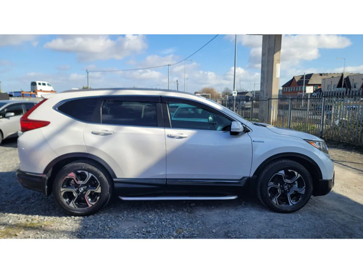 Honda CR-V SUV, Petrol Hybrid, 2017, White