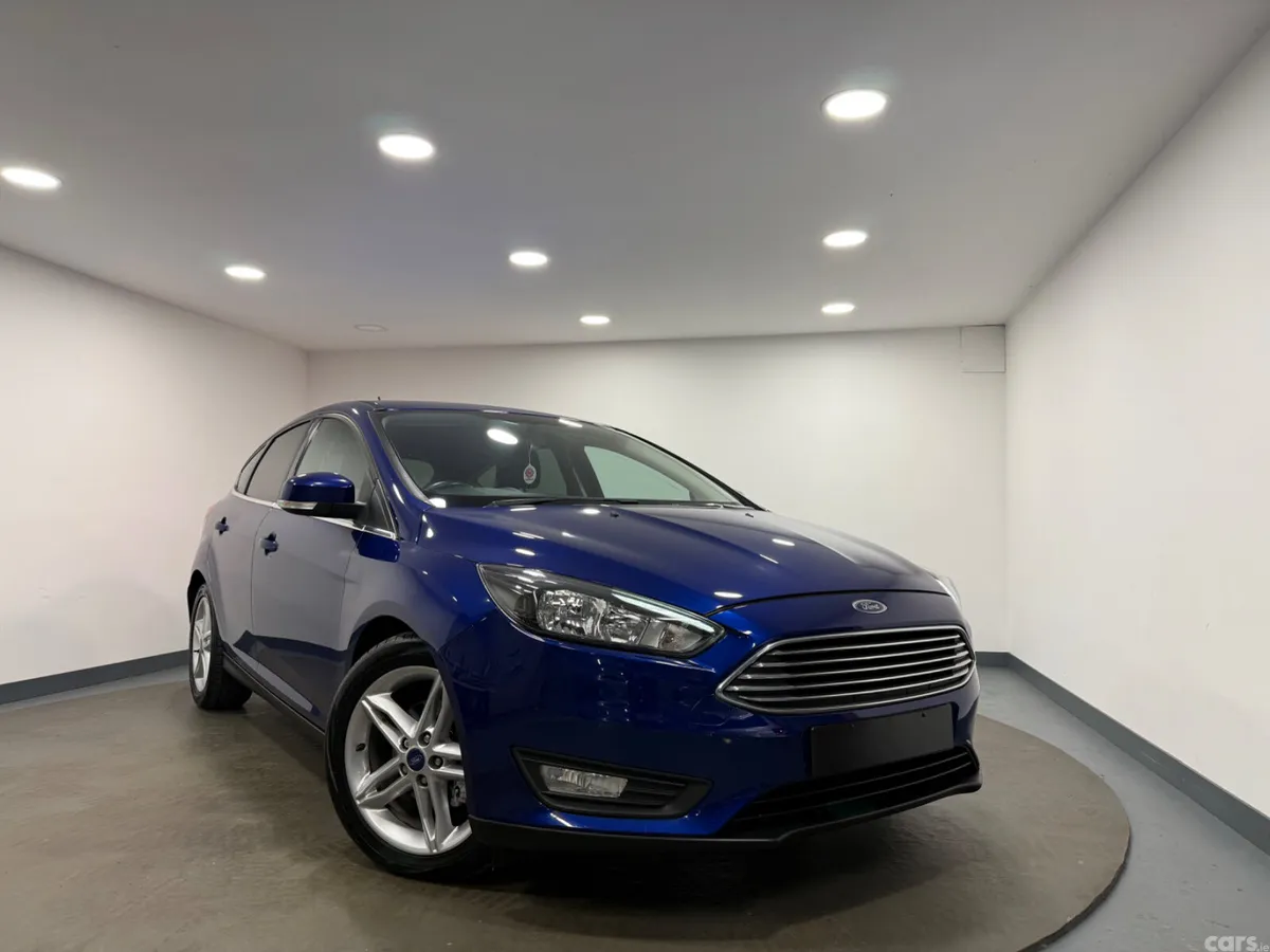Ford Focus Hatchback, Diesel, 2017, Blue
