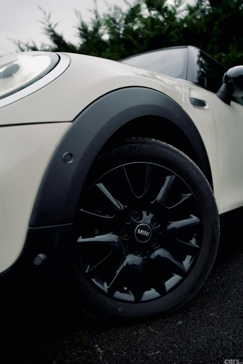 Mini Cooper Hatchback, Diesel, 2019, White