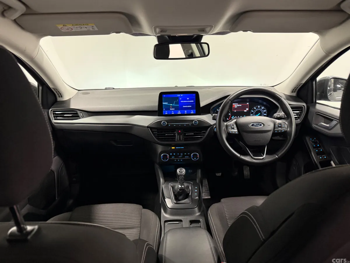 Ford Focus Hatchback, Diesel, 2022, Grey