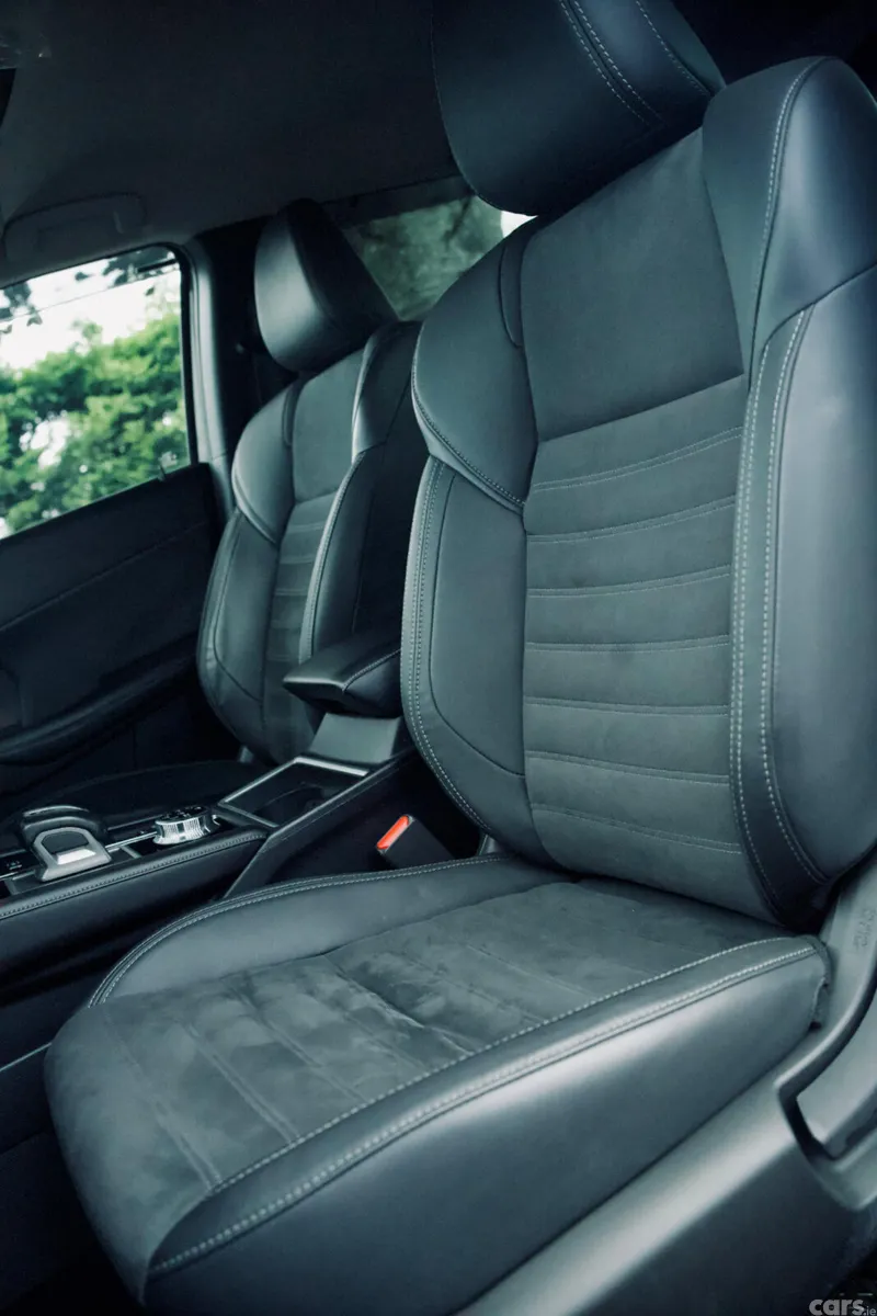 Mitsubishi Outlander SUV, Petrol Plug-in Hybrid, 2022, Black