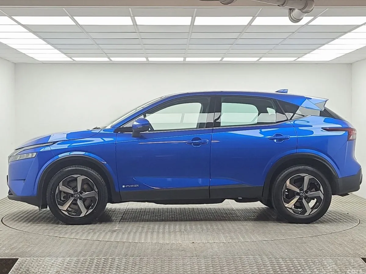 Nissan Qashqai MPV, Petrol, 2024, Blue