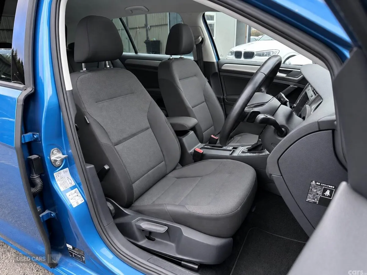 Volkswagen Golf , Petrol, 2016, Blue