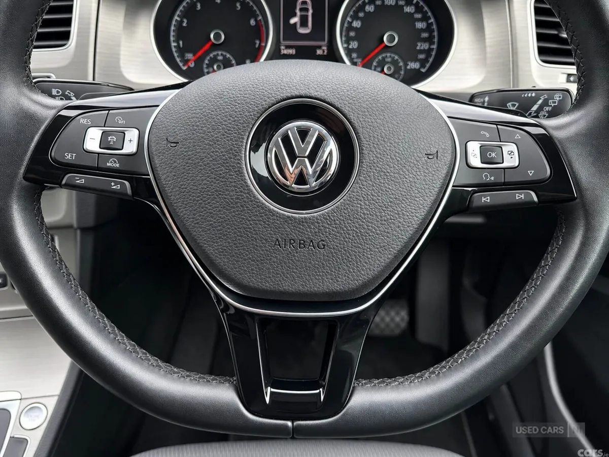 Volkswagen Golf , Petrol, 2016, Blue