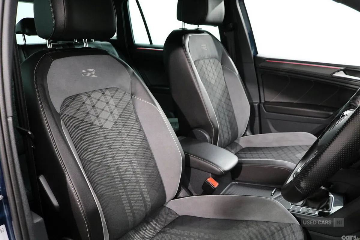 Volkswagen Tiguan SUV, Petrol, 2023, Blue
