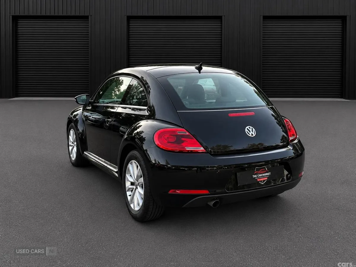 Volkswagen Beetle , Petrol, 2015, Black