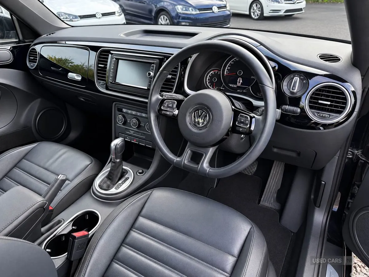Volkswagen Beetle , Petrol, 2015, Black