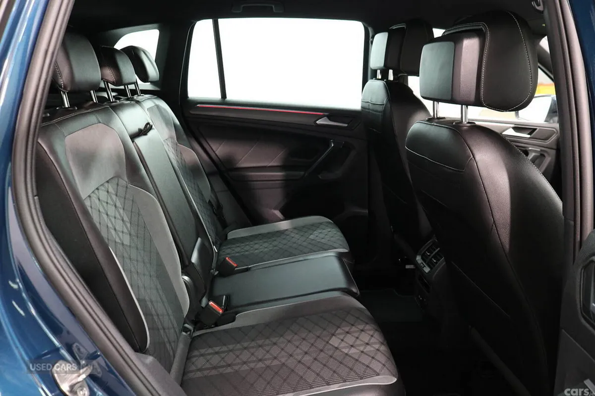 Volkswagen Tiguan SUV, Petrol, 2023, Blue