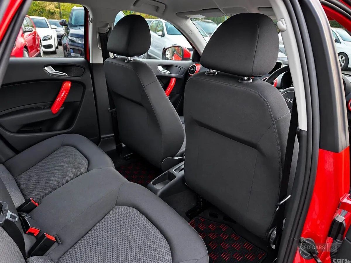 Audi A1 , Petrol, 2015, Red