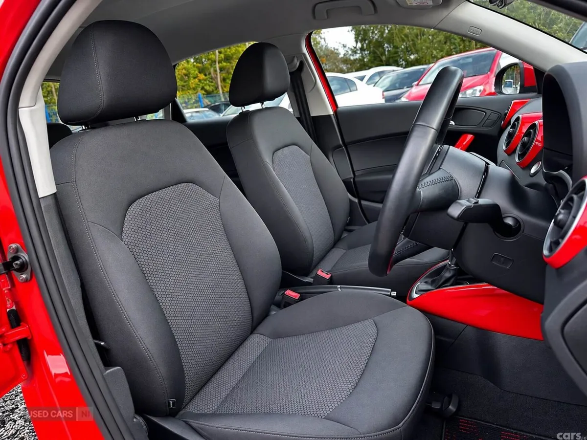 Audi A1 , Petrol, 2015, Red